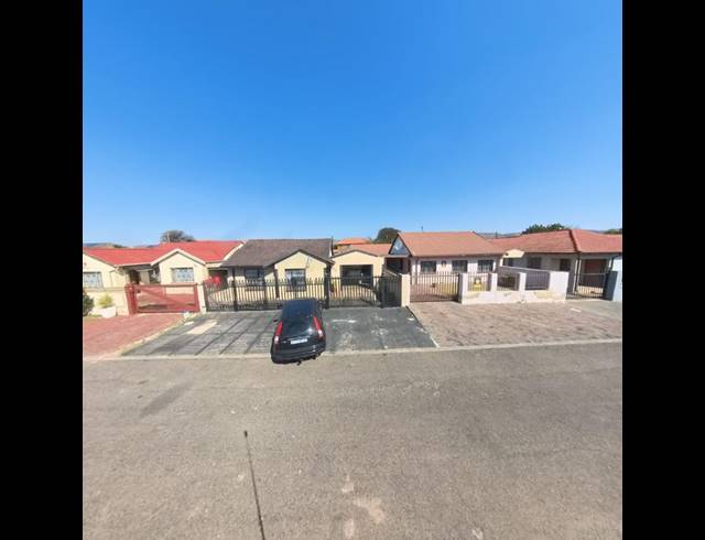 2 BEDROOM HOUSE FOR SALE IN KARENPARK